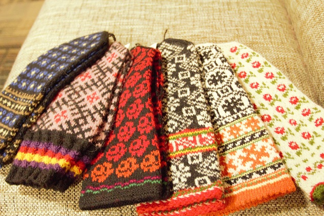 ラトビア伝統工芸 編み物