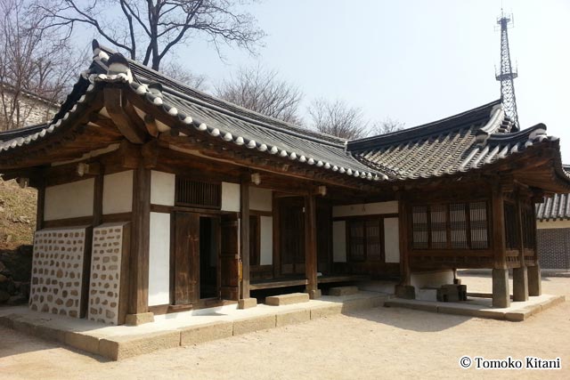 朝鮮王朝第25代王・哲宗が王位に就く前に住んでいた「龍興宮」