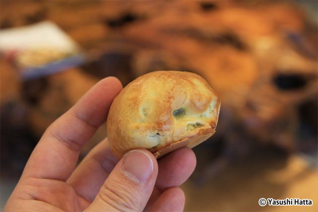 コグマパンはひと口サイズ。甘さはほんのりと控えめ