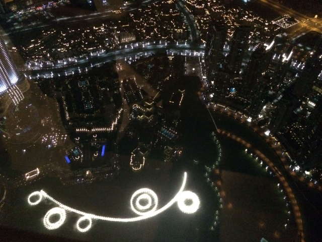 展望台からの景色。夜景の噴水ショー