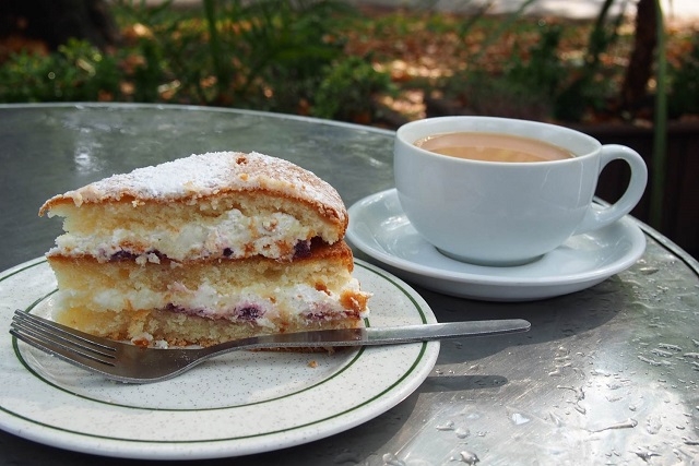 ヴィクトリア女王好みのケーキと紅茶