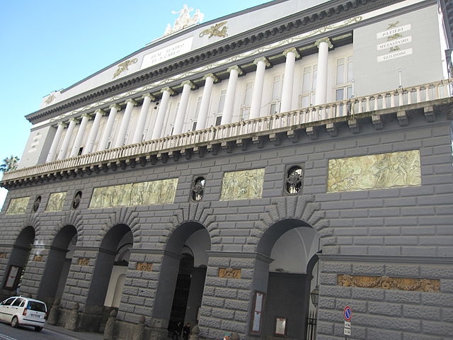 ナポリ・サンカルロ歌劇場