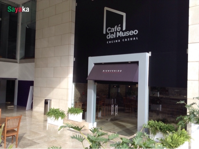博物館併設のカフェ・デル・ムセオ