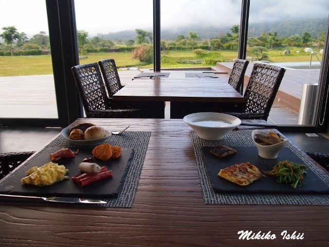 中華（お粥）と洋食から選べる朝食