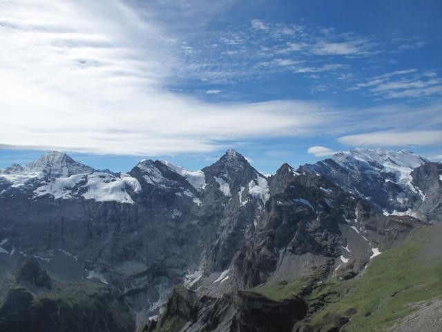 お天気がよければフランスの山まで見えます。