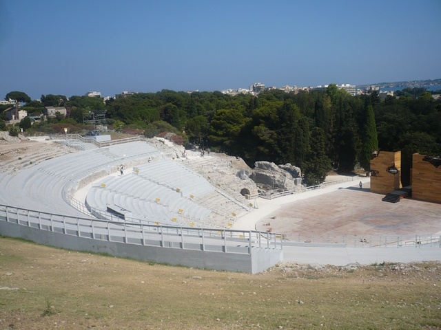 シラクーサの最も見晴らしの良い場所に建てられたギリシャ劇場