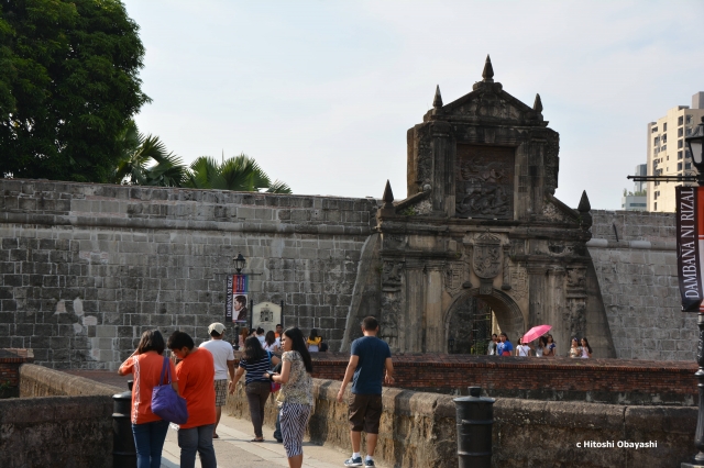 マニラの防衛に最大の役割を担ったサンチャゴ要塞の正面入口