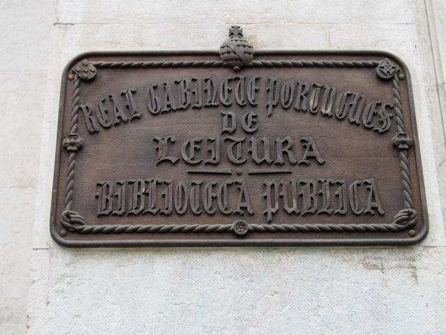 ポルトガル語の書籍を有する、王立ポルトガル図書館