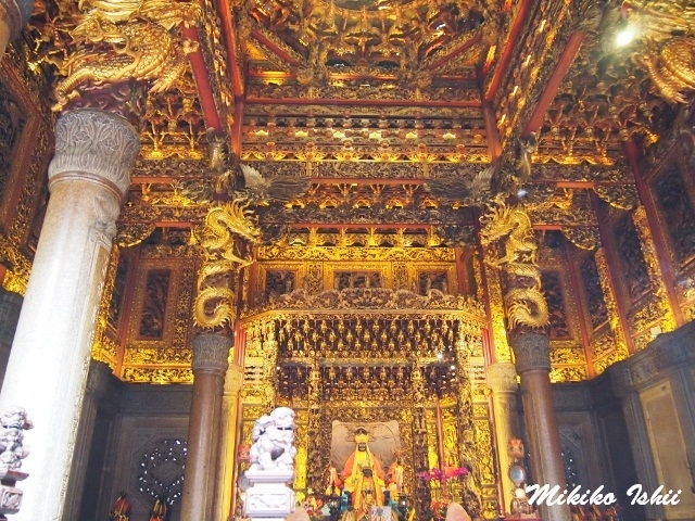 息を飲むほどの美しさの「三峽清水祖師廟」