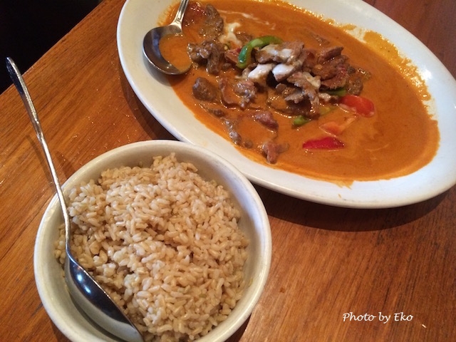 ペナンカレー＆玄米、お肉のチョイスはビーフで