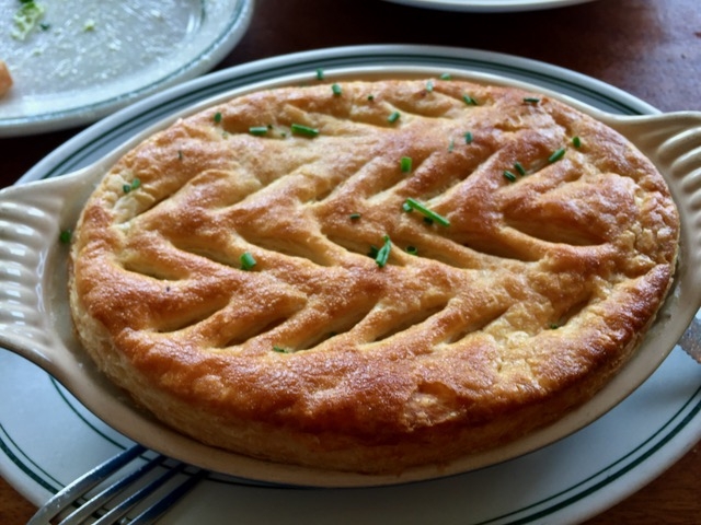 チキンポットパイ生地サクサク