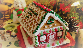 誰にでもできる！ クリスマスにはジンジャーブレッドハウスを作