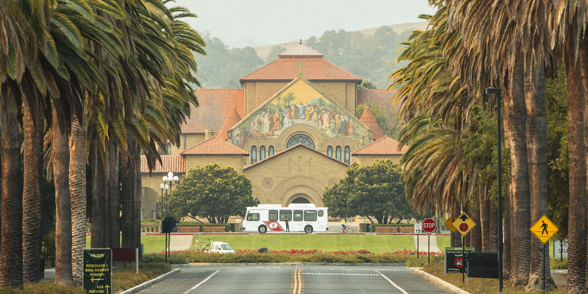 Stanford University キャンパス