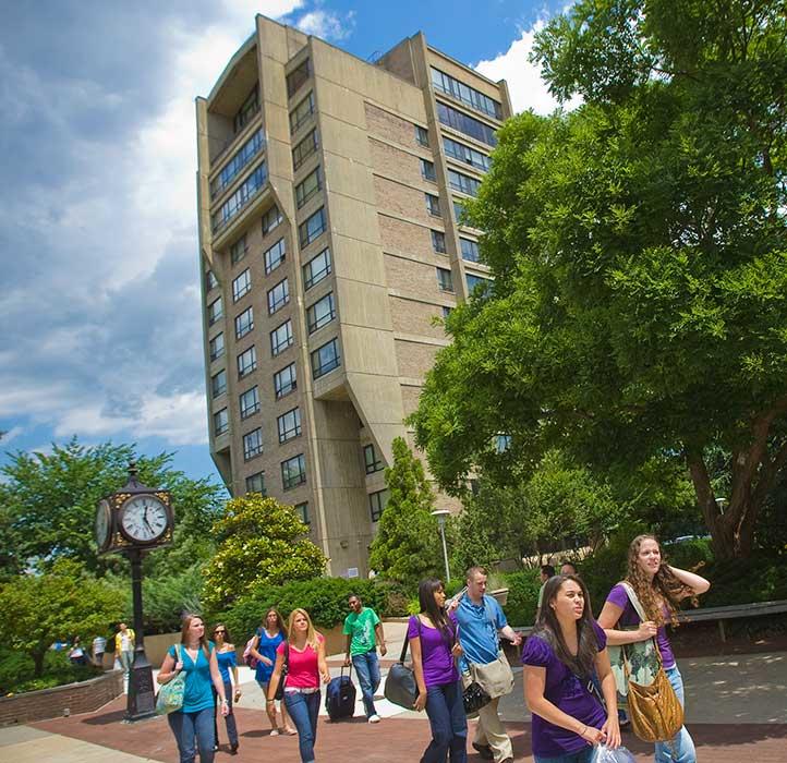 Hofstra University-campus1