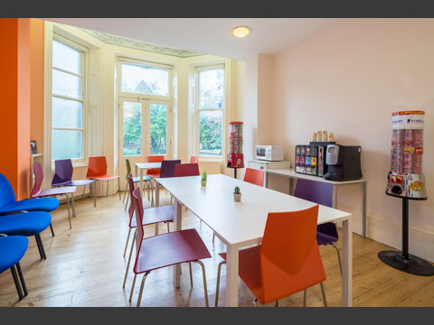 ランゲージ・スタディーズ・インターナショナル