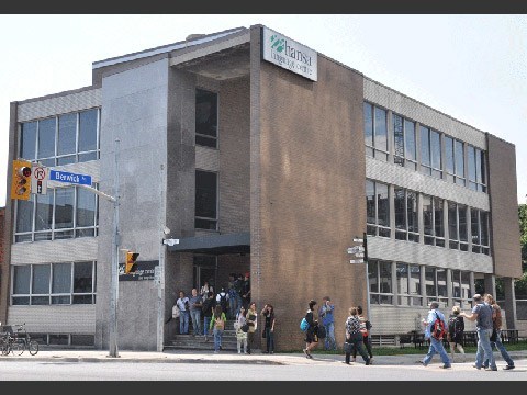 ハンザ・ランゲージ・センター