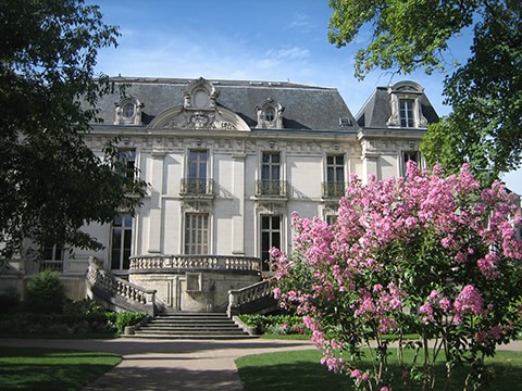トゥーレーヌ・フランス語学院