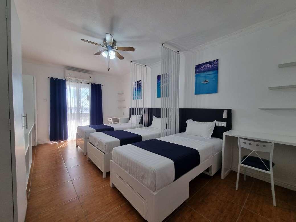 ビジネスラウンジ