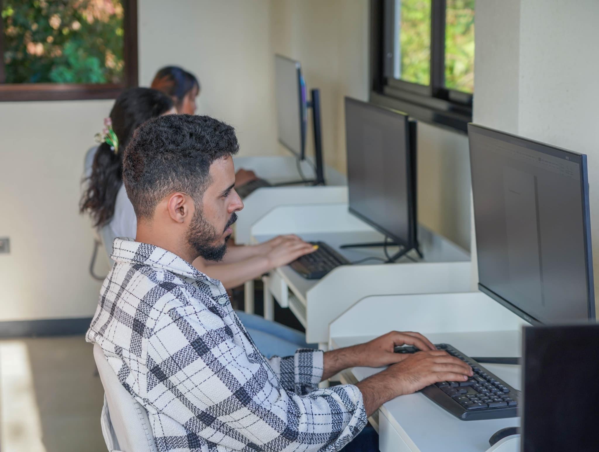 IELTSコンピュータルーム